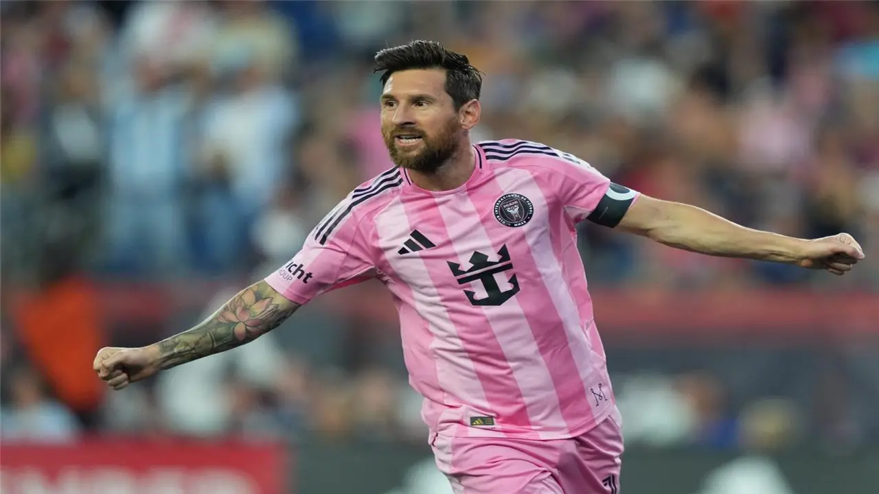 ميسي يكشف تفاصيل معاناته في برشلونة وحقيقة عدم استمتاعه بتلك الفترة الذهبية